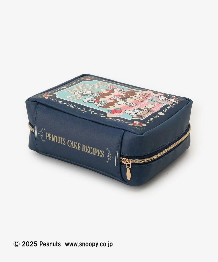出所：アフタヌーンティー公式通販サイト ブック型ポーチ/PEANUTS