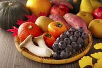 【年金一覧表】次の年金支給日は10月15日！60歳代・70歳代・80歳代「国民年金と厚生年金」の平均月額はいくら？