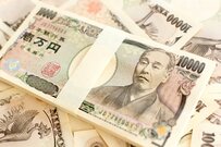 最近、宝くじ買ってますか？ 売上減少の原因は年配者か若者か