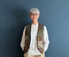 【70代マダム】無印良品「ブラウス」のレイヤードコーデがおしゃれ。秋らしいベストと色づかいが素敵！