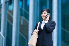 Z世代は電話がニガテ!?今さら聞けない「就活生の電話マナー」3ステップで解説