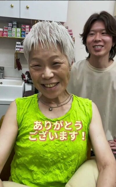 前髪も短く、サッパリとまとまったショートヘア