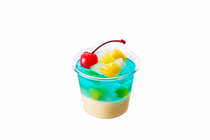 爽やかなフルーツカクテルが入った『ブルーハワイ』