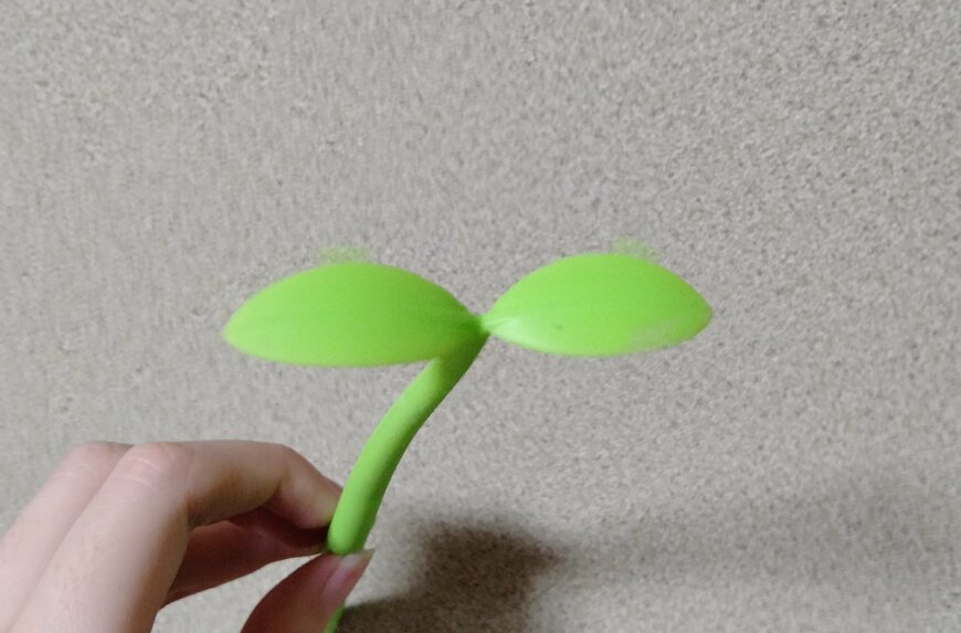 筆者撮影（ダイソー、ボールペン（葉っぱ））