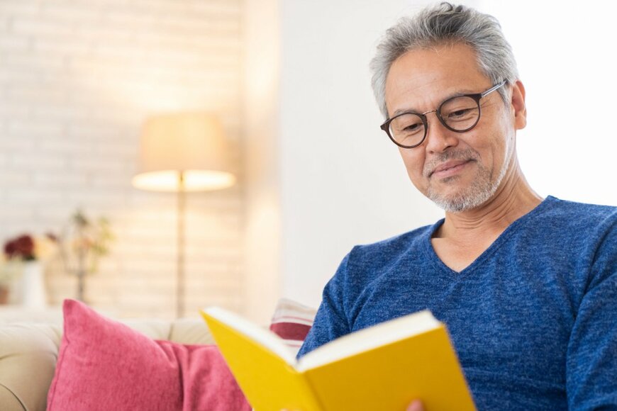 「在職老齢年金の基準額」が2023年4月より48万円に改定。雇用保険の高年齢雇用継続給付とは