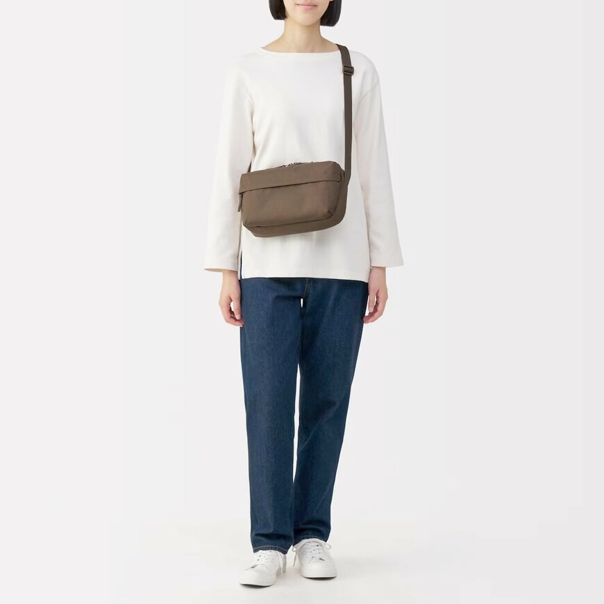無印良品公式 背面ポケット付き 撥水ショルダーバッグ