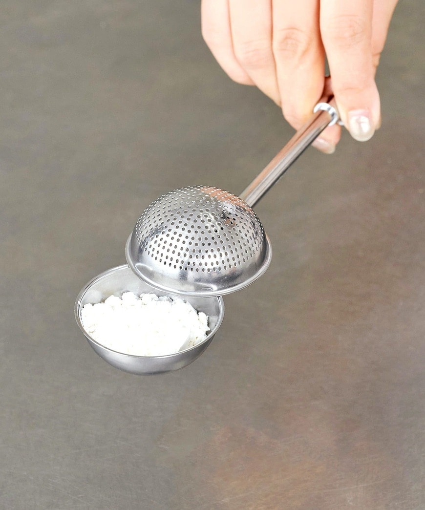 3COINS公式　粉ふるい／KITINTOの画像