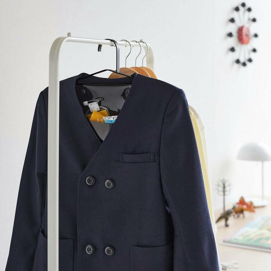 山崎実業、お片付けハンガータワー画像