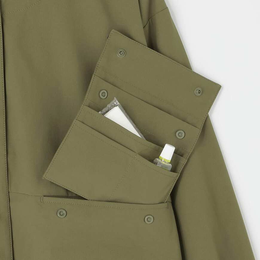 出所：ワークマン公式オンラインストア　レディースエアロクラスターポケットブルゾン