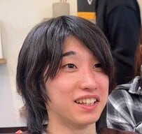 【大変身】男性が初ウルフカットで大胆イメチェン！「意外といけますね！」と笑顔に