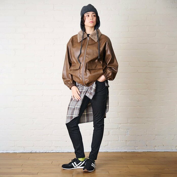 ワークマンの新作レディースフェイクレザーアウター2種
