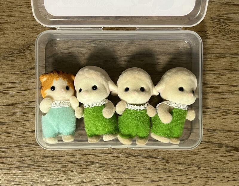 筆者撮影（セリア、プラ小物ケース / ミッキー＆ミニー）商品画像