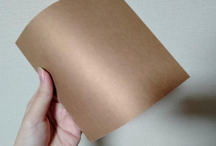 筆者撮影（セリア、デザインペーパー 36P ヴィンテージフラワー）