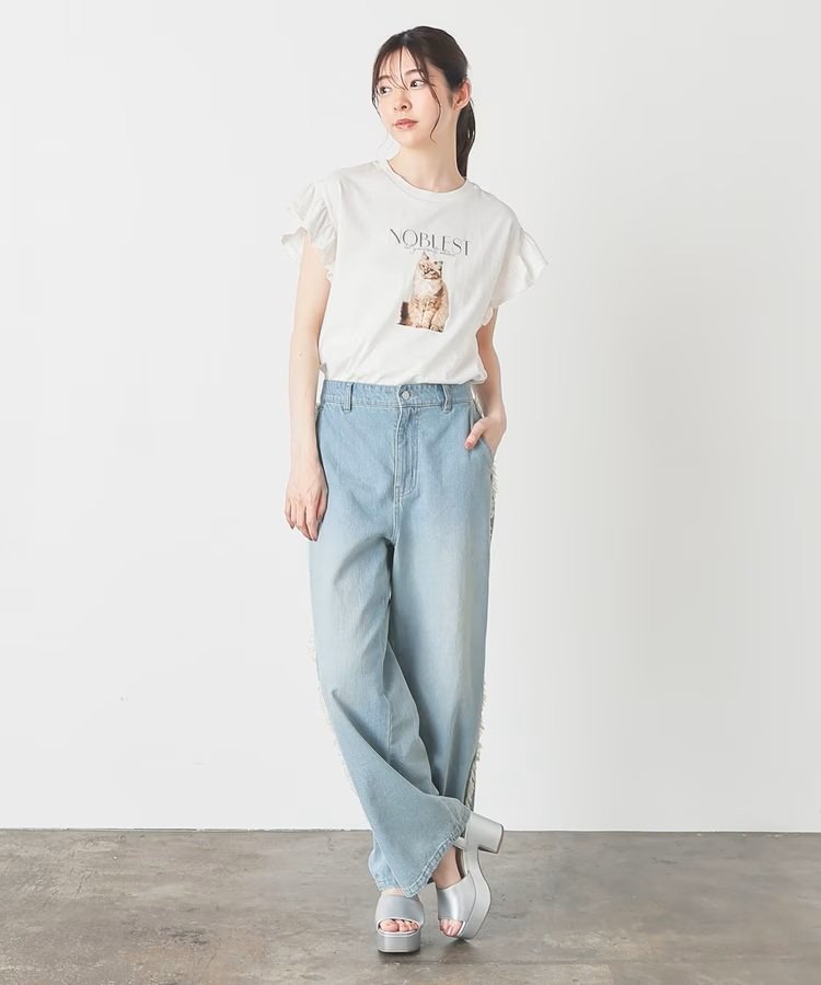 出所：ハニーズ公式　ネコプリントフリル袖Ｔ