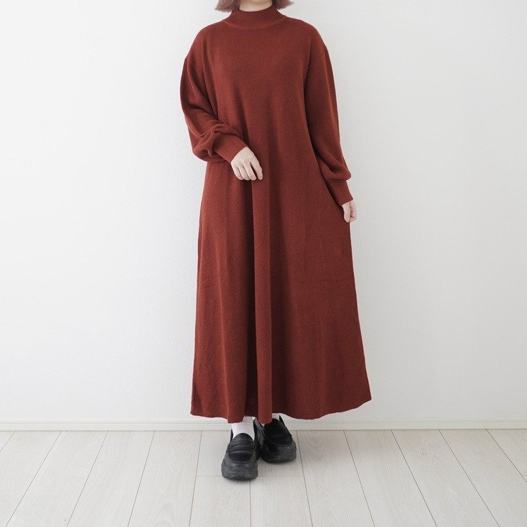 出所：しまむら公式オンラインストア レディース　ニットワンピース （ぬこ）