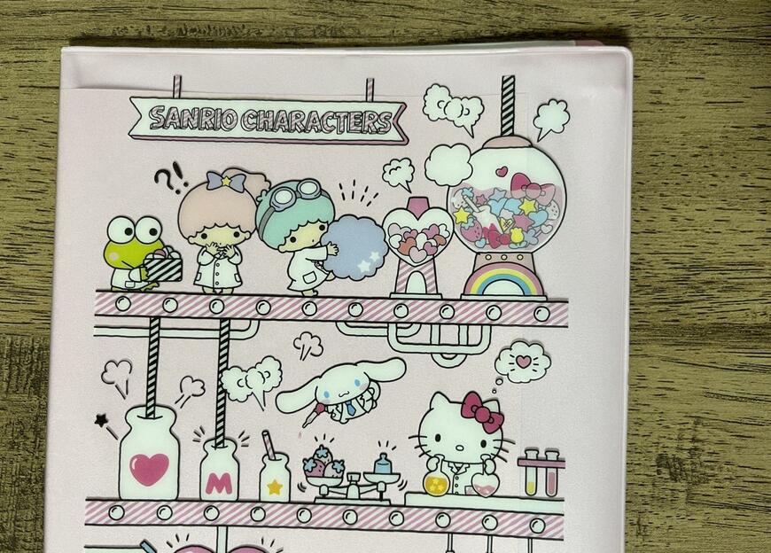 セリア、お薬手帳カバーM/Xかわいいラボ画像