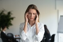 「女は始業40分前に出社」「お嫁さん候補で雇った」女性が経験したブラック企業のリアル