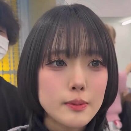 「ディズニーに向けてカットしたい」女性がショートウルフでイメチェン！セットも楽なスタイルが話題