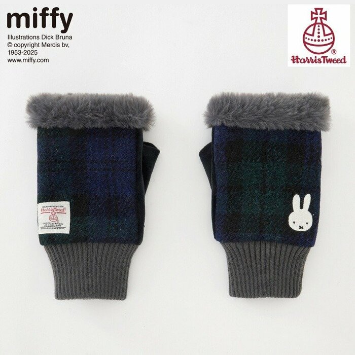 手袋は指先が出る「フィンガーレス」仕様