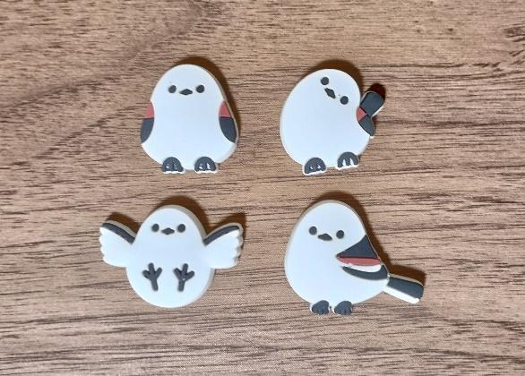 出所：筆者撮影（セリア、雪の妖精 マグネット 4P）