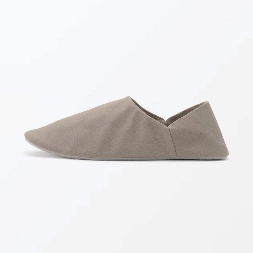 無印良品公式　残反を使った　バブーシュ