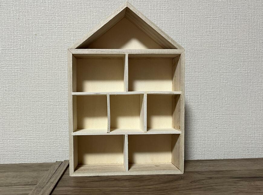 ダイソー、仕切りウッドボックス(ハウス)