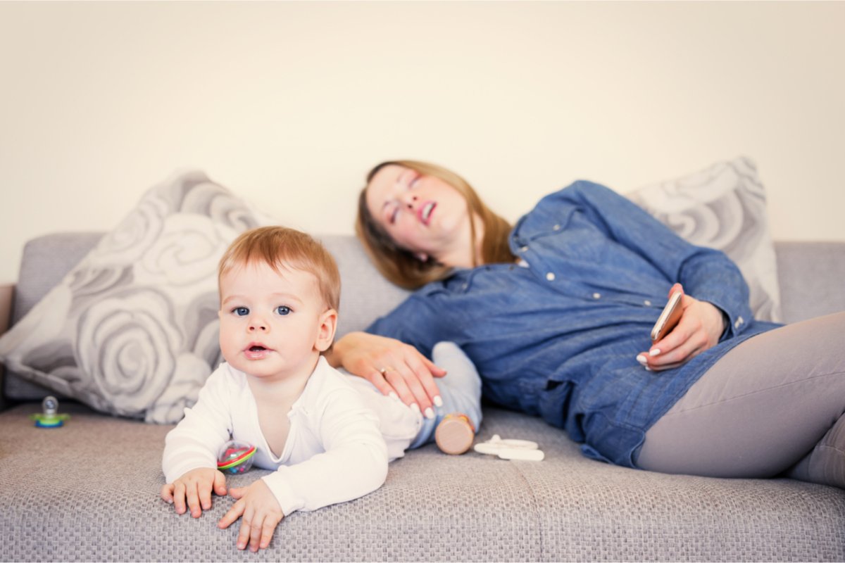 子供が赤ちゃんだった頃 今だから笑えるヘトヘト育児を経験したママたちのエピソード Limo くらしとお金の経済メディア