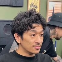 「カッコいいしかない」イメチェン希望の男性→プロのカットで【涼しげアクティブショート】のイケオジに！「さすがやわ」「めっちゃいい」の声