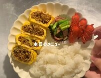 上京したての料理初心者OLが作る「オムそば弁当」が話題