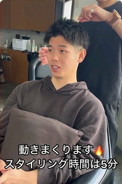 サイドをすっきり整えた、動きのあるショート