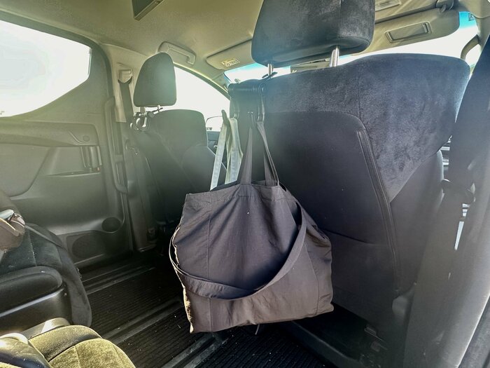 実際に荷物をかけた際の様子