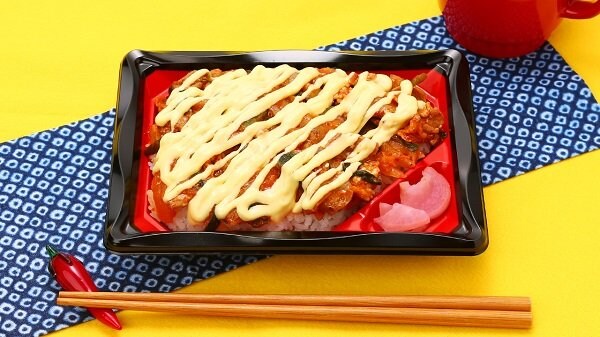 チーズたっぷり豚キムチ丼