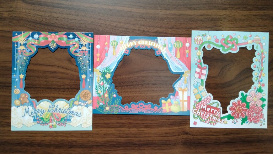 筆者撮影（セリア、クリスマスぬい撮り用フォットプロップス和中）