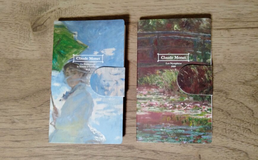 筆者撮影（セリア、ブック型メモ モネ 60枚）