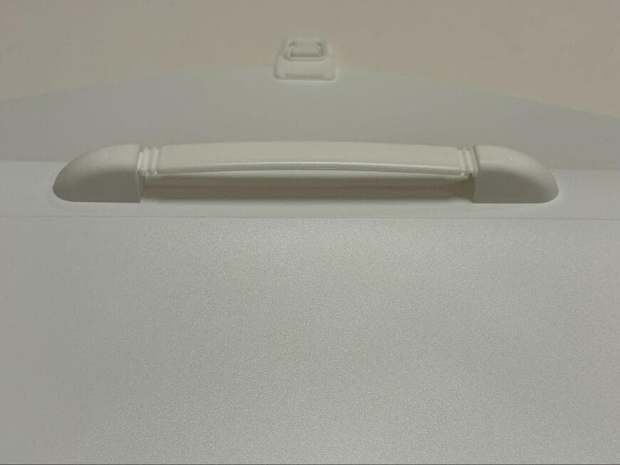 セリア、A4ファイルケース ハンドル付きの画像