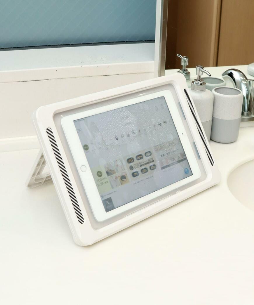 3COINS、防滴タブレットケース