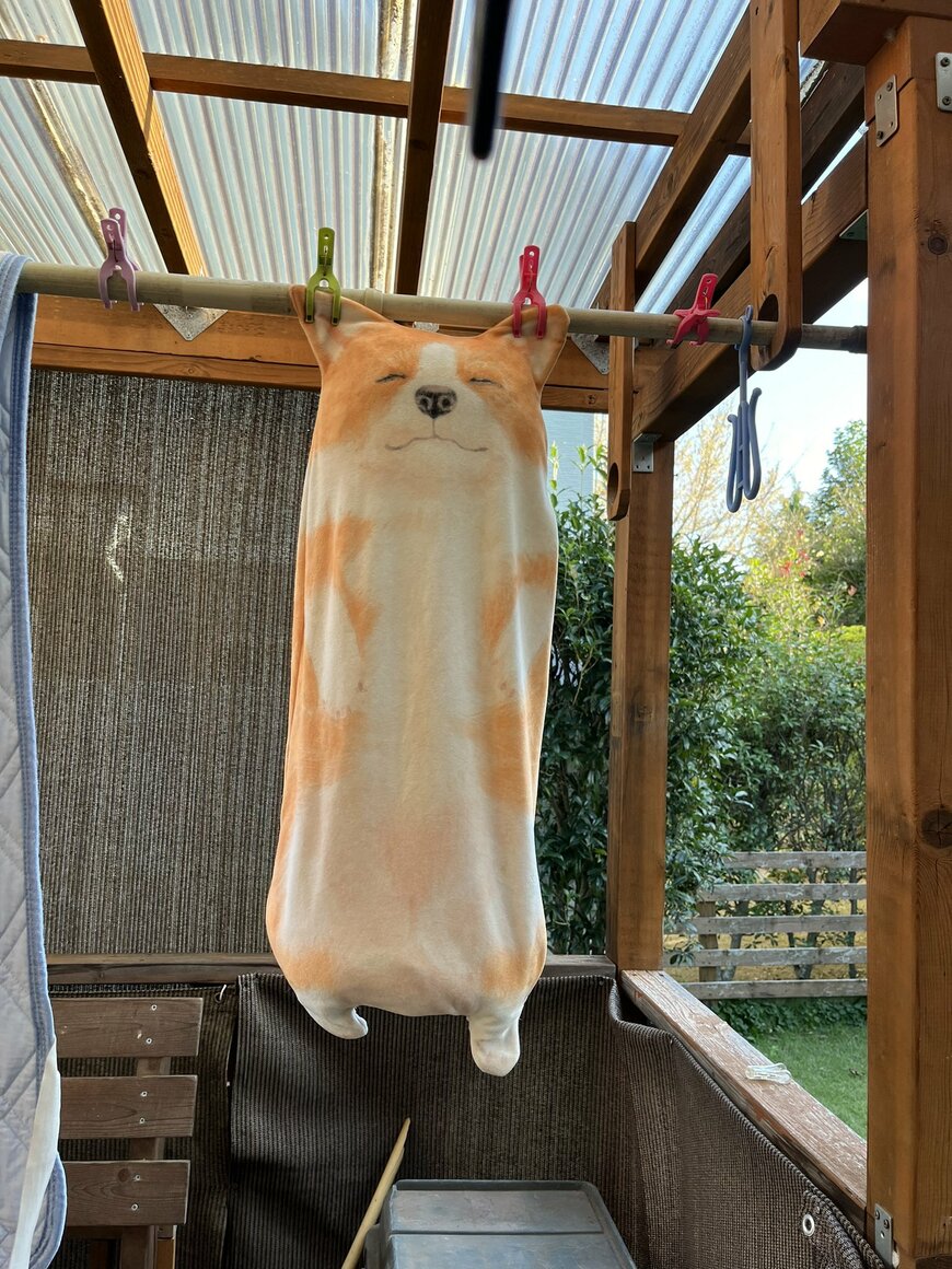 フェリシモのコーギーの枕カバー