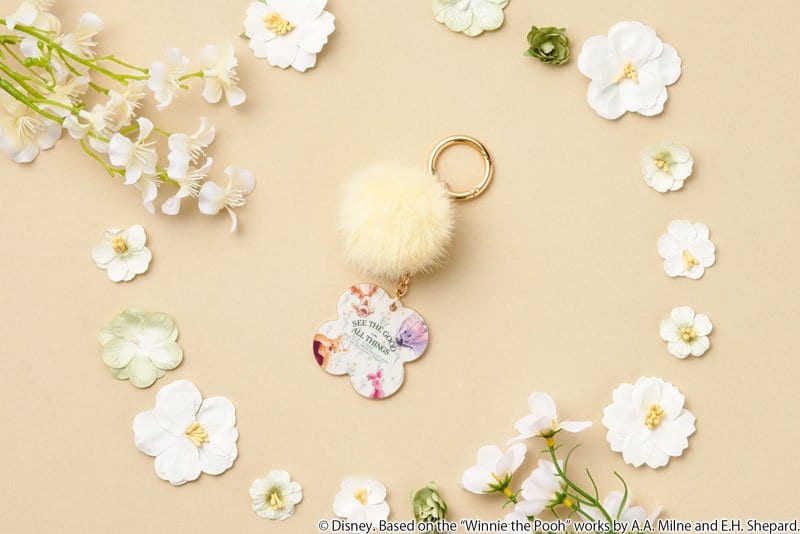 Disney shopping collection vol.4 ファー付きアクリルキーホルダー
