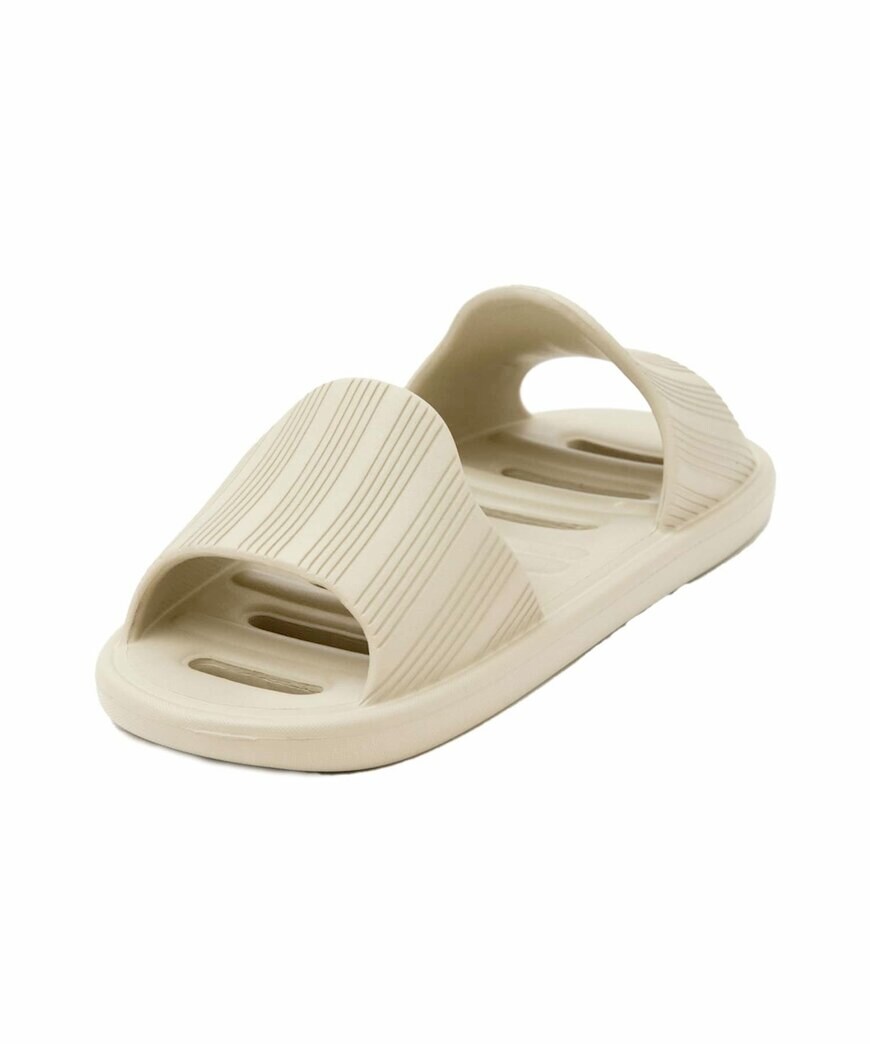 3COINS公式 両履き軽量スリッパ