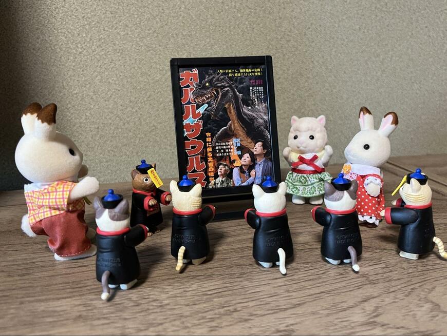 キャンドゥ、ミニチュアポスタースタンド画像