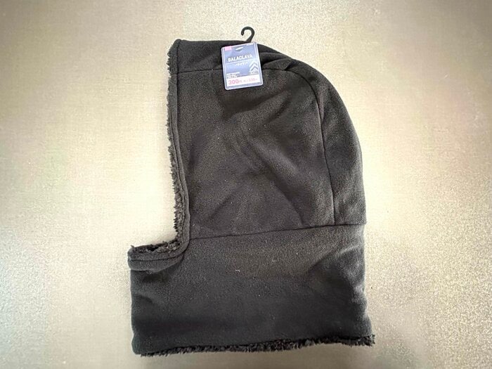 ダイソーのバラクラバ　税込330円