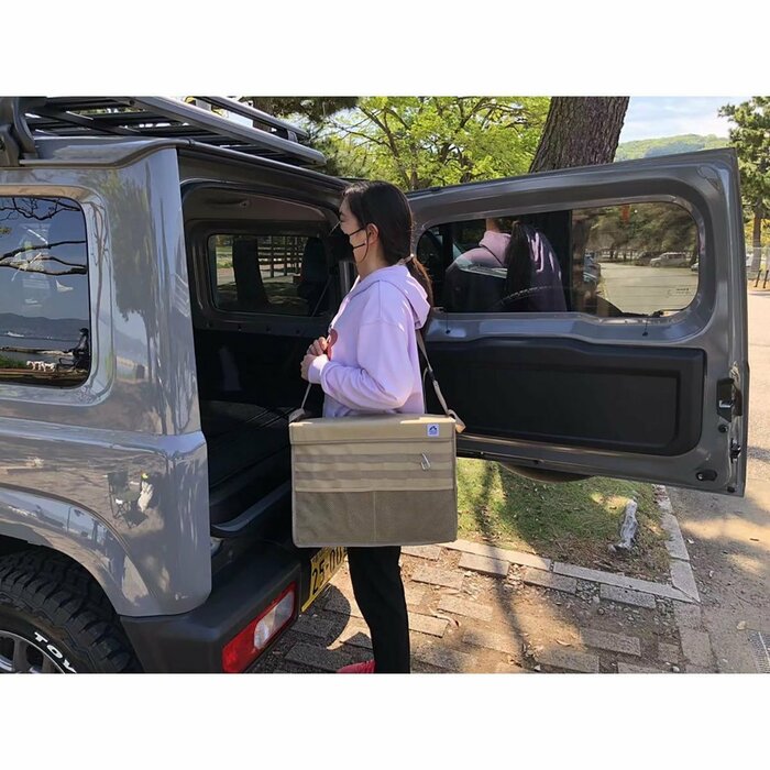 肩掛け用のショルダーストラップとしても使えます