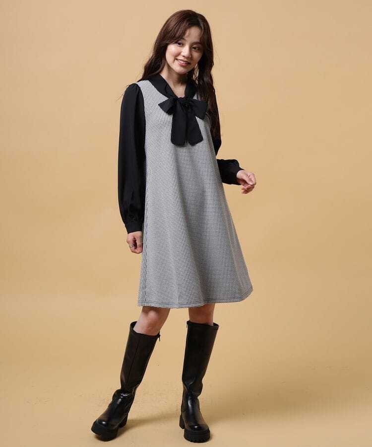 出所：Honeys Online Store ボウタイワンピース