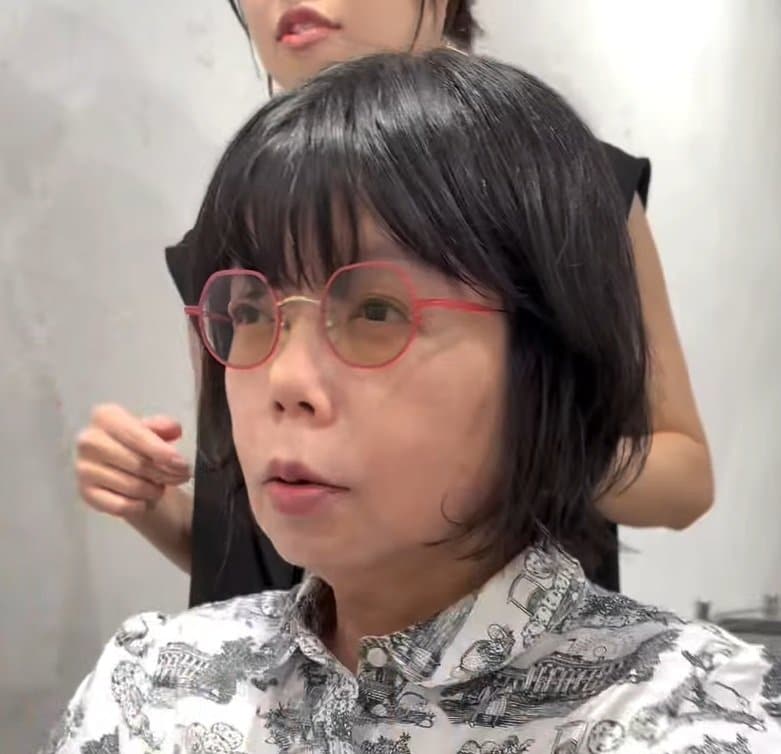 【大変身】“髪のすべてが悩ましい”と困る女性がお任せカットで大胆イメチェン！「美しいショートヘア」に変身し大満足