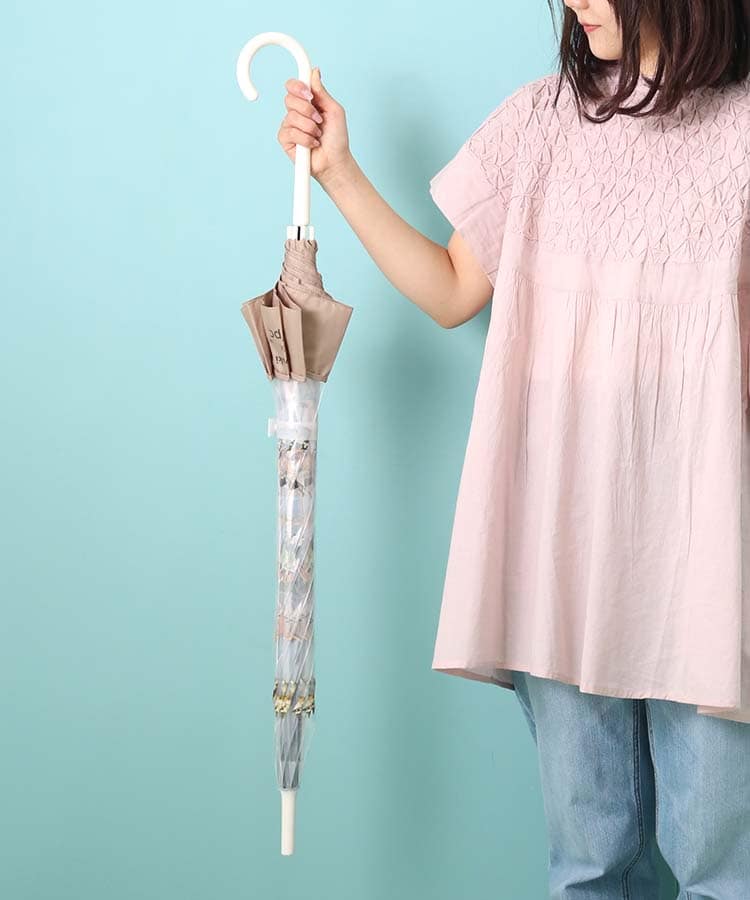 出所：ブルーブルーエ公式　プラスティックアンブレニャン雨長傘