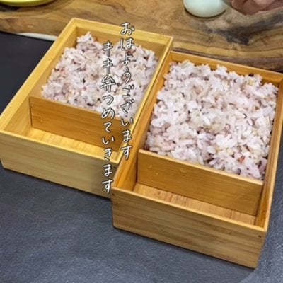 【旦那弁当】どーんと大きな〈チキンカツ弁当〉が彩り豊かでボリューム満点！見映えも抜群で美味しそうと話題