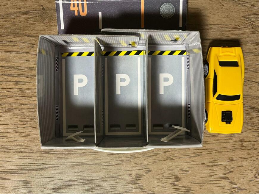 セリア、おでかけミニカーケース商品画像