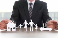 保険外交員の給料はどのくらいか