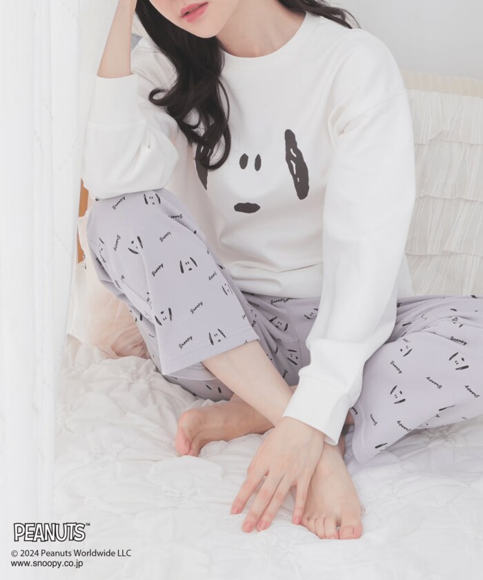 ランキング2位の人気「スヌーピールームウエア」