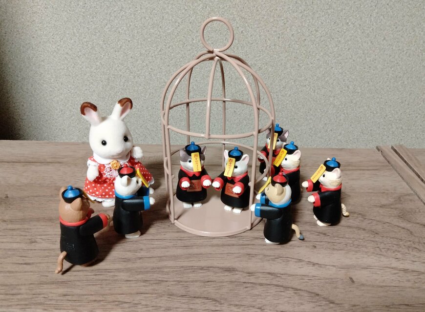 筆者撮影（ダイソー、ハロウィンアイアン小物（ナチュラル））